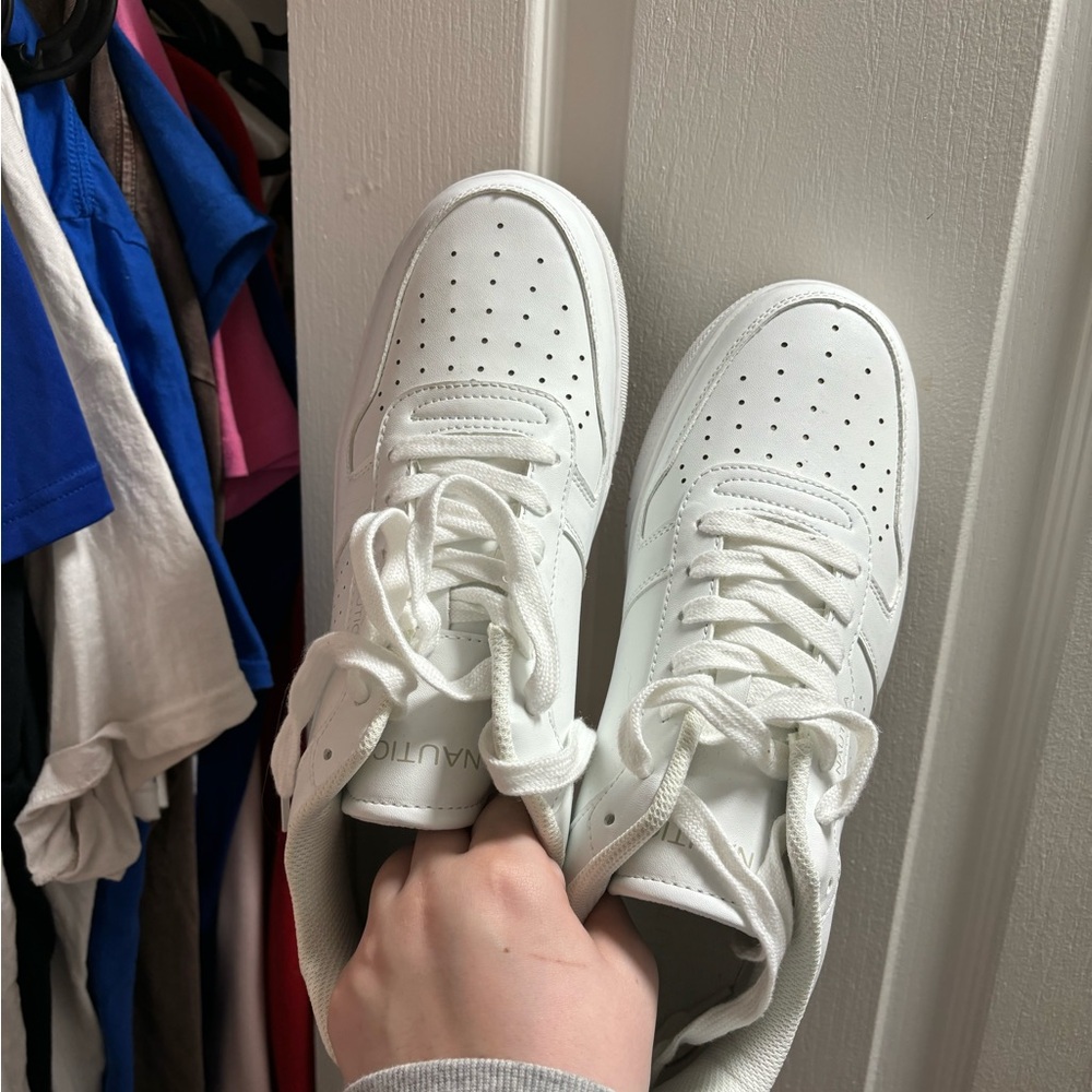 Men’s White Nautica Sneakers